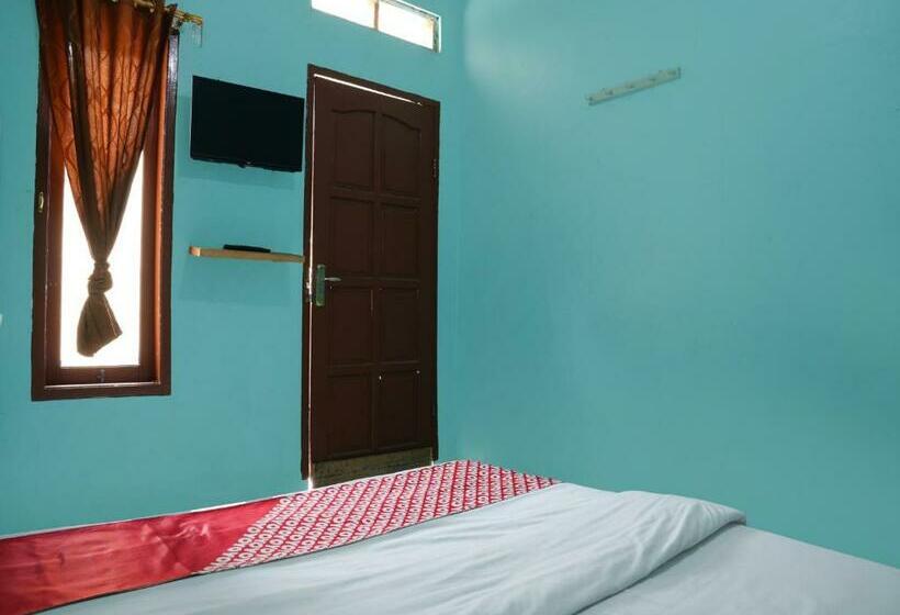 Номер Стандарт, Oyo 92831 Penginapan Raja