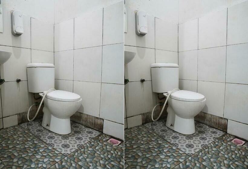 Номер Стандарт, Oyo 92831 Penginapan Raja