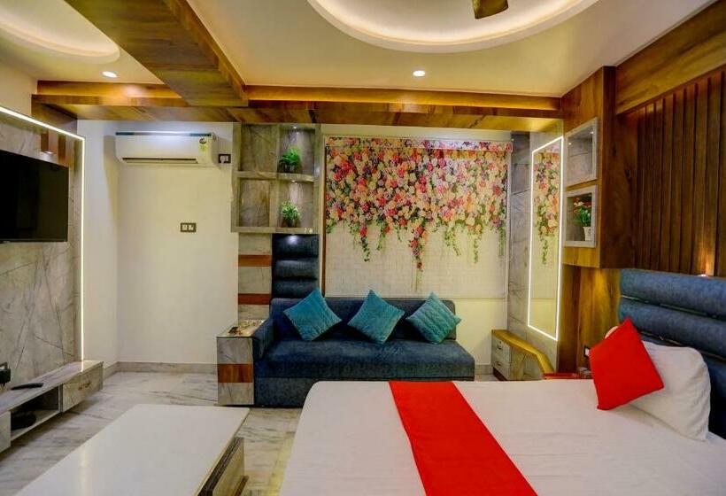 Klassiskt Trippelrum, Oyo Flagship Kashi Inn Pg Guest House