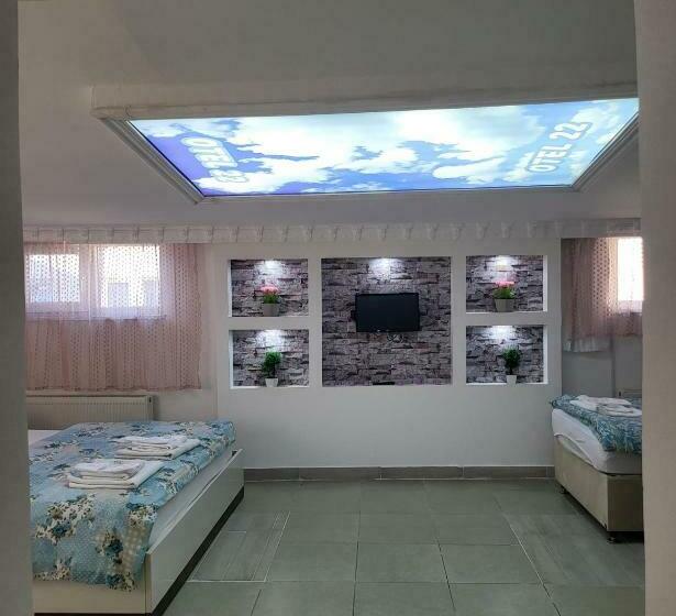 家庭间, Home 22 Otel