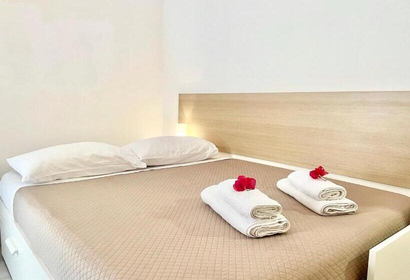 سوییت خانوادگی, B&b Mya