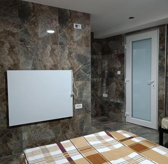 Quarto deluxe, Berić Rooms