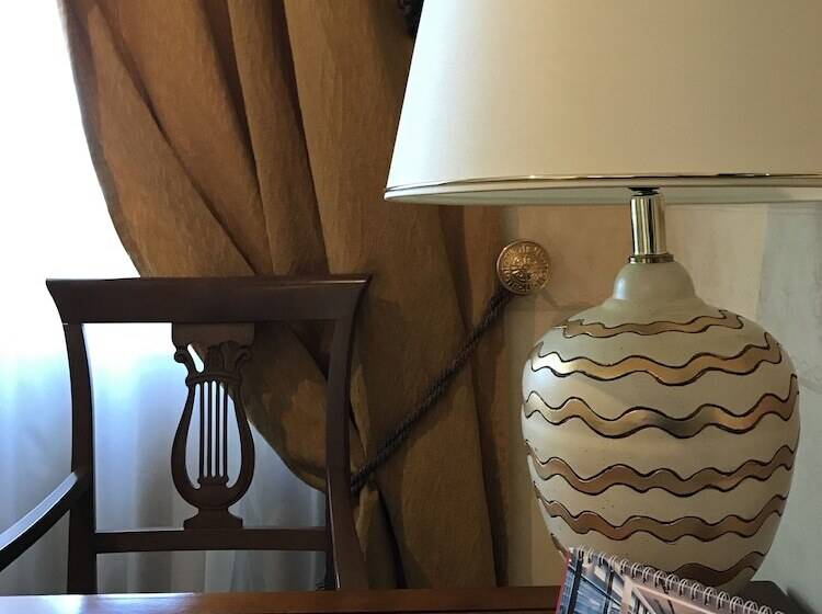 جناح ملكى, Azimut Hotel Yakutsk