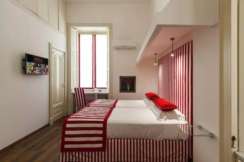 デラックスルーム, Palazzo Starace