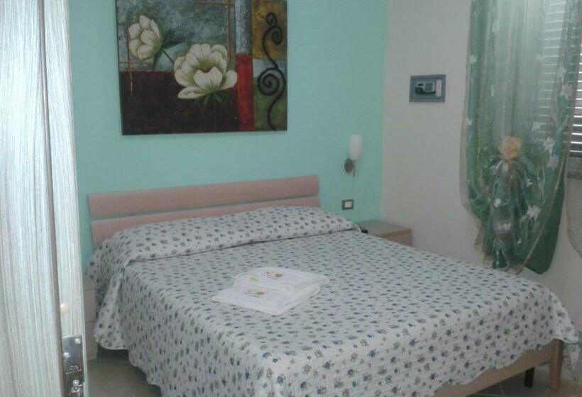 Családi Szoba, Suliccenti Marzamemi