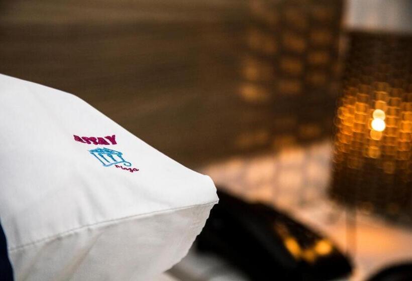 Номер Стандарт Трехместный, Assay Plaza