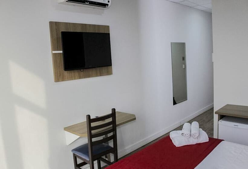 Номер Deluxe, Assay Plaza