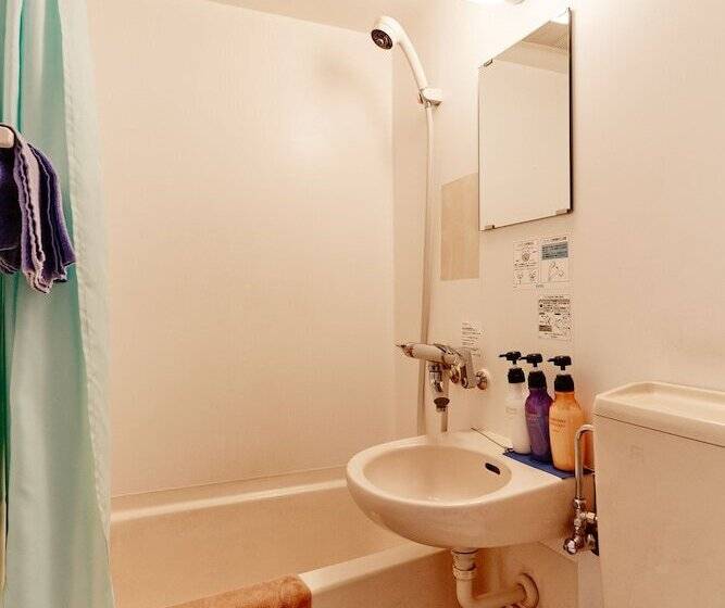 Habitació Basic Llit Matrimoni, Business Villa Omori