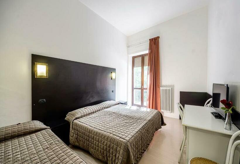 غرفة قياسية ثلاثية, Colucci