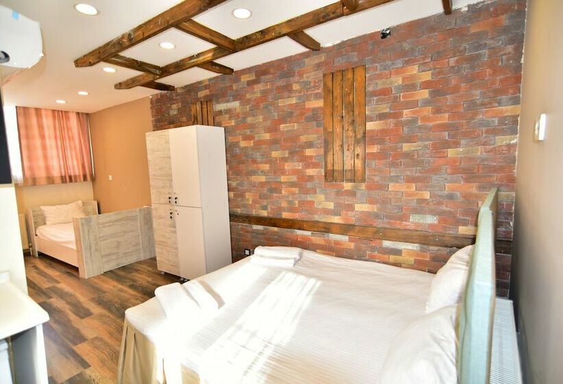 ファミリールーム, The Han