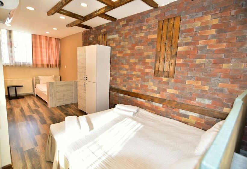 ファミリールーム, The Han