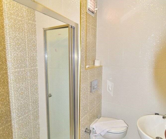 ファミリールーム, The Han