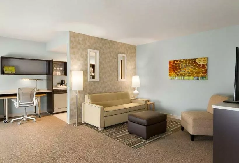 キングサイズベッドのスイートルーム, Home2 Suites By Hilton Hasbrouck Heights