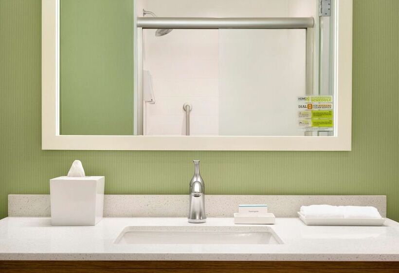 침실 2개 스위트, Home2 Suites By Hilton Hasbrouck Heights