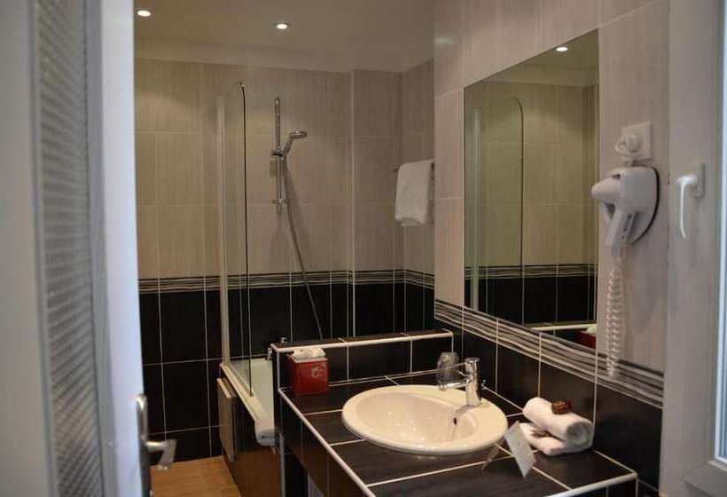 高级大房间, Le Revest