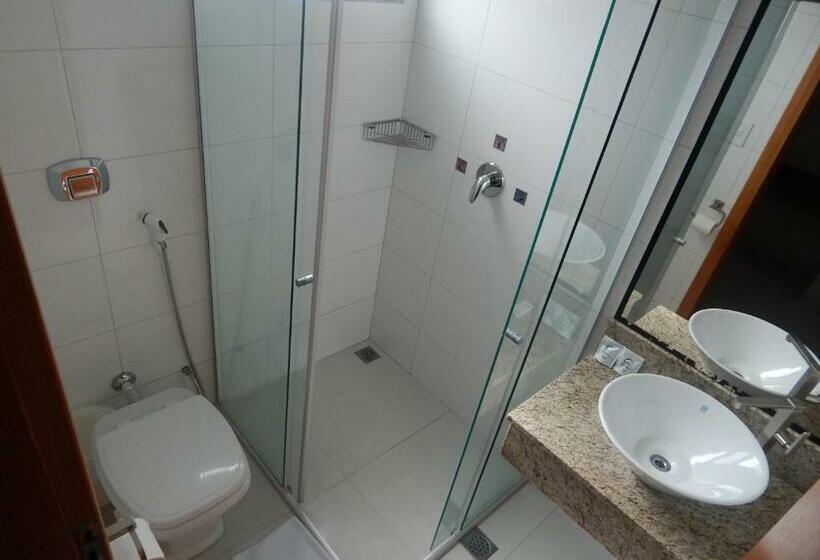 غرفة ديلوكس, Mandino