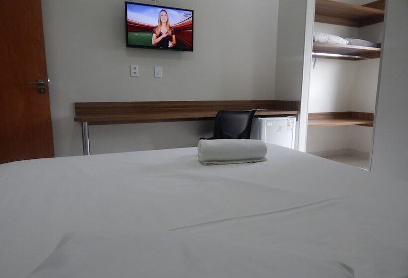 غرفة ديلوكس, Mandino