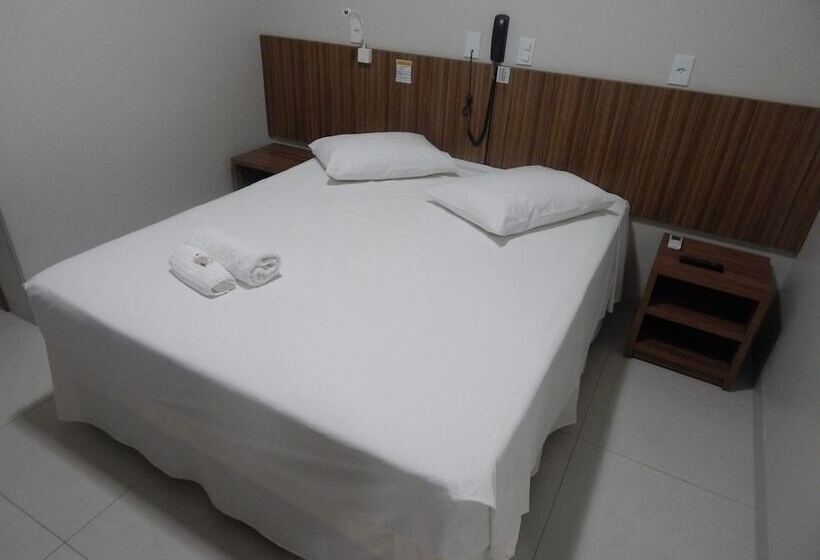 غرفة ديلوكس, Mandino