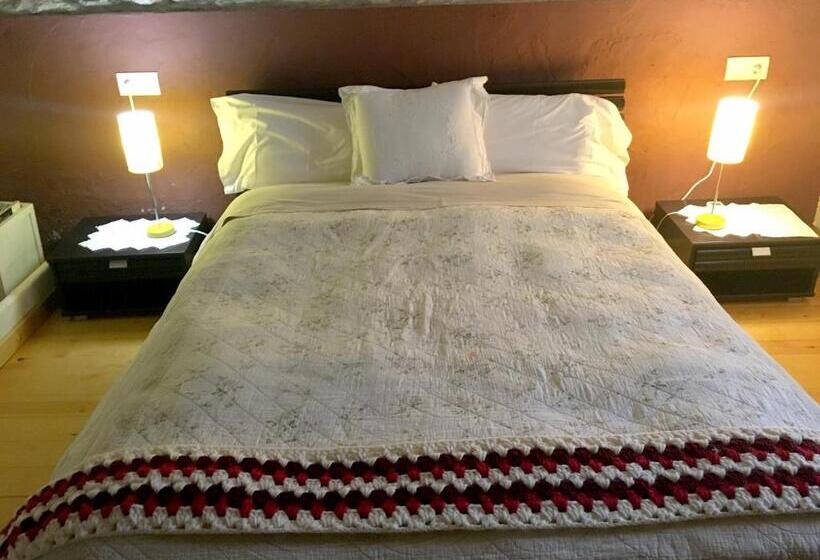 带大床的高级房间, B&b Mas Torrencito Pet Friendly