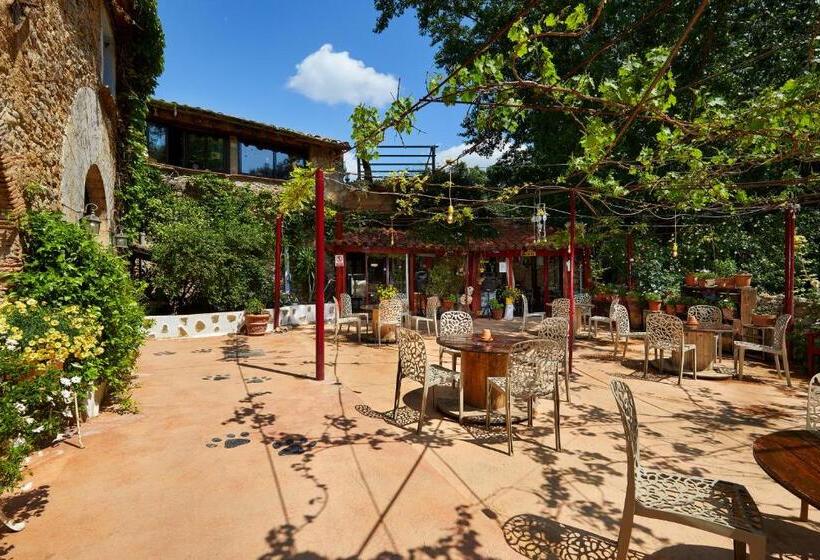 Standard Triple Room with Terrace, B&b Mas Torrencito Pet Friendly