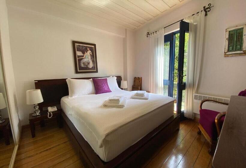 غرفة ديلوكس مزودة بشرفة, Nisi Hotel Adults Only