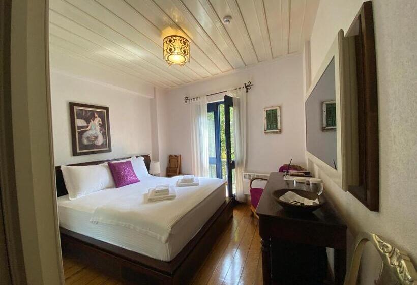 غرفة ديلوكس مزودة بشرفة, Nisi Hotel Adults Only