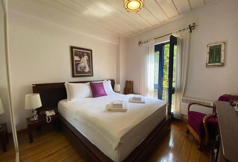 غرفة ديلوكس مزودة بشرفة, Nisi Hotel Adults Only