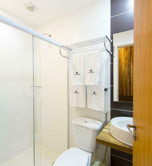 اتاق سوپریور, Petropolis Inn