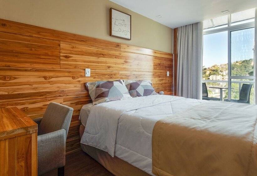 이그제큐티브 룸, Petropolis Inn