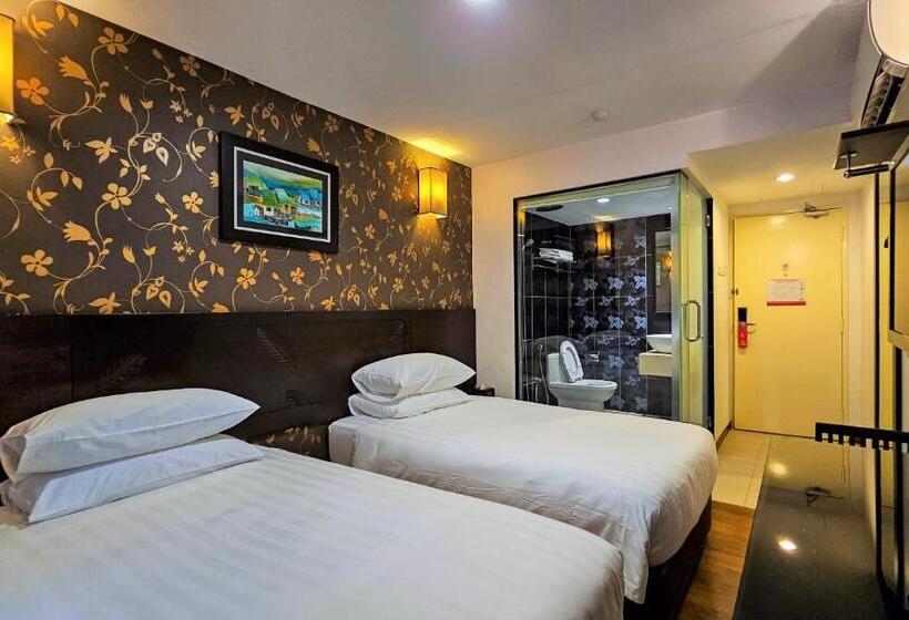 غرفة ديلوكس, Richbaliz