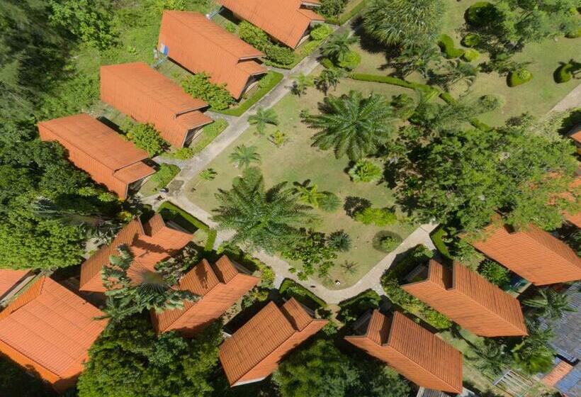 スタンダードバンガロー, Rim Khao Resort