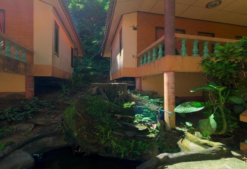 스탠다드 방갈로, Rim Khao Resort