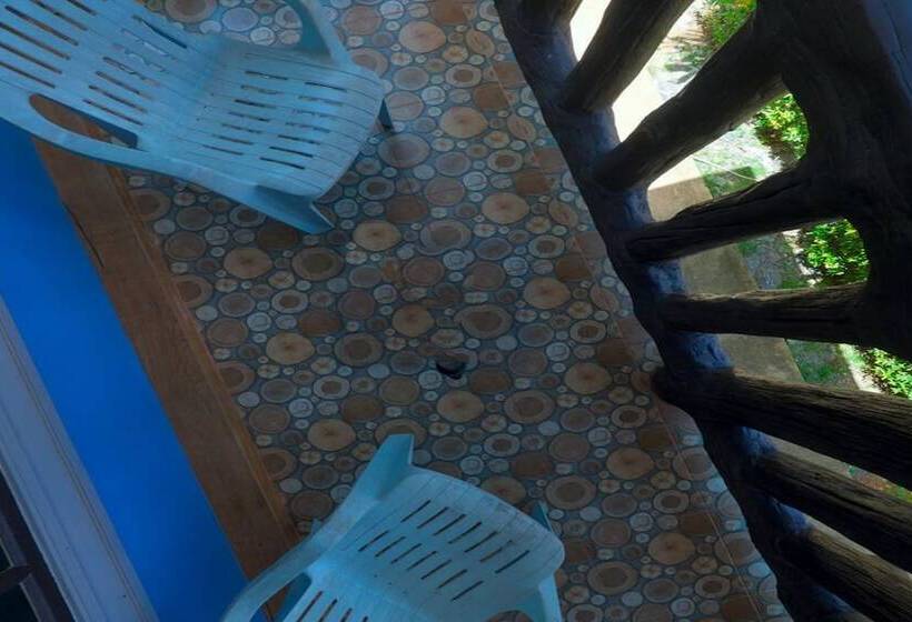 스탠다드 방갈로, Rim Khao Resort