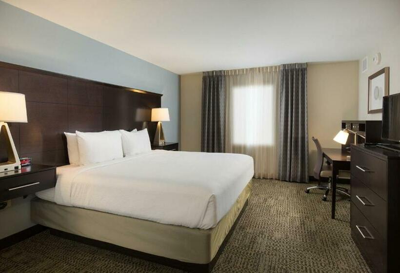 套房, Staybridge Suites Corona South, An Ihg