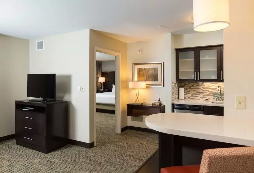 身障者適用スイートルーム, Staybridge Suites Corona South, An Ihg