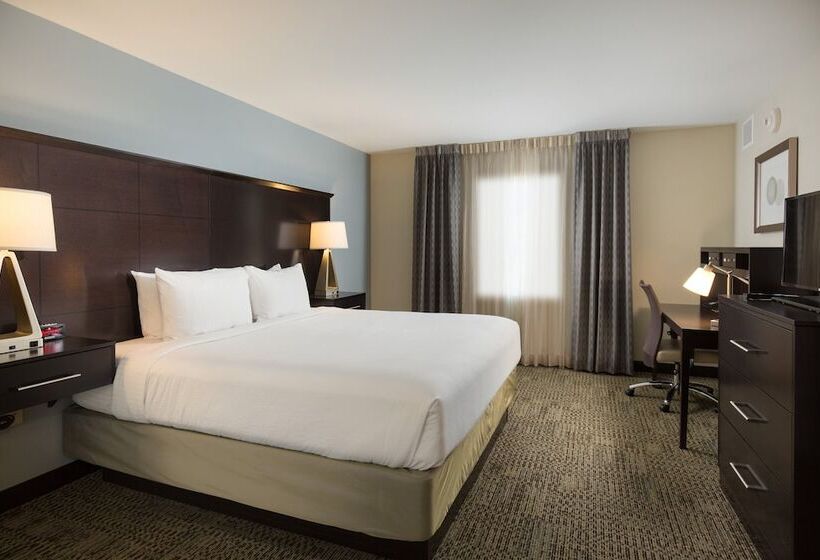 适合残疾人士使用的套间, Staybridge Suites Corona South, An Ihg