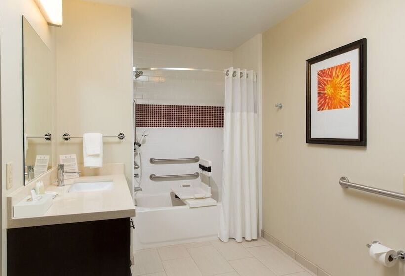 身障者適用スイートルーム, Staybridge Suites Corona South, An Ihg