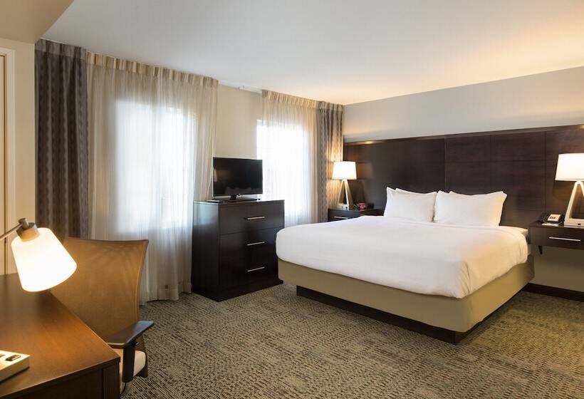 带2个卧室的套房, Staybridge Suites Corona South, An Ihg