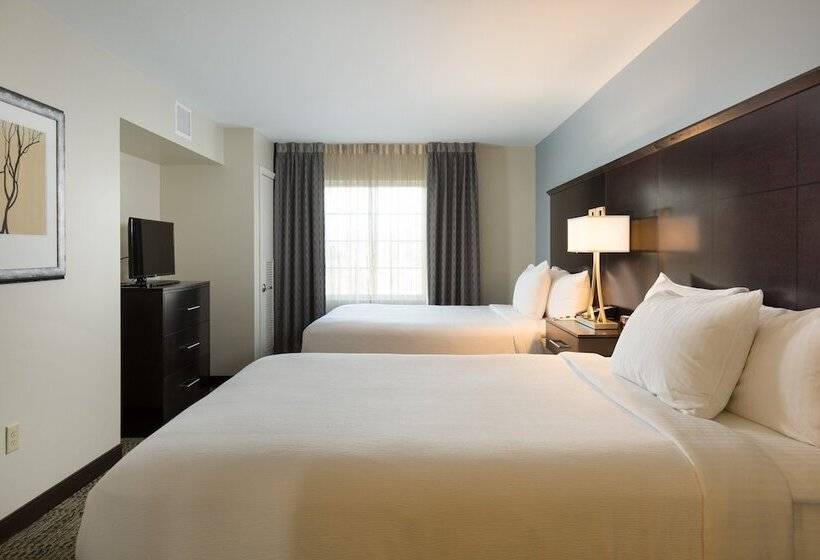 适合残疾人士使用的套间, Staybridge Suites Corona South, An Ihg