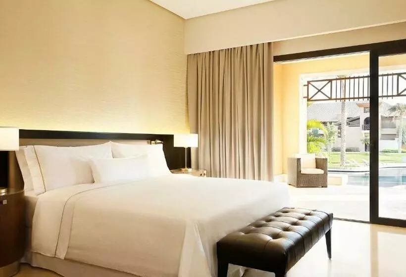 اتاق سوپریور با تخت بزرگ, The Westin Cairo Golf Resort & Spa, Katameya Dunes