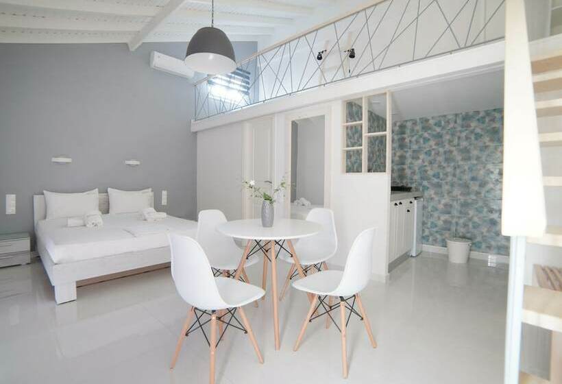 استودیوی استاندارد, Mirsini Studios & Apartments