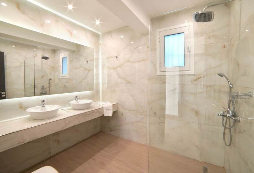 آپارتمان لوکس 1 خوابه, Mirsini Studios & Apartments