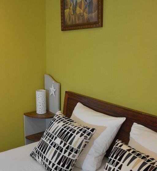 스탠다드 룸, Le Mas Des Aludes