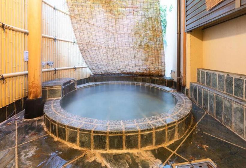 חדר משפחתי, Yushintei