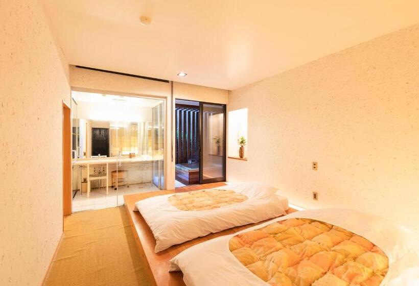 חדר דלוקס, Yushintei