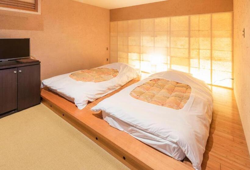 חדר דלוקס, Yushintei