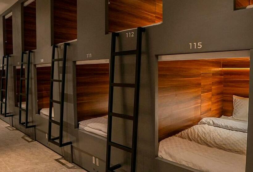 اتاق اکونومی یک تخته, Ketje Luxury Capsule Mitra Reddoorz