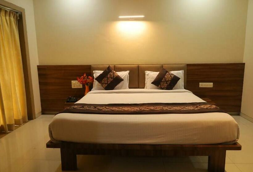 Deluxe-huone, Dadra Resort