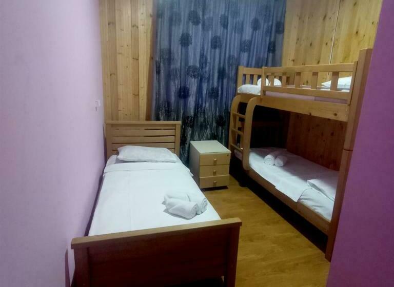 اتاق استاندارد سه نفره, Guest House Dreamland