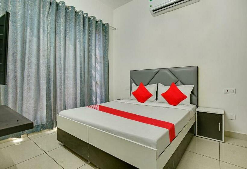 Chambre Triple Classique, Oyo Flagship Rathi Residency